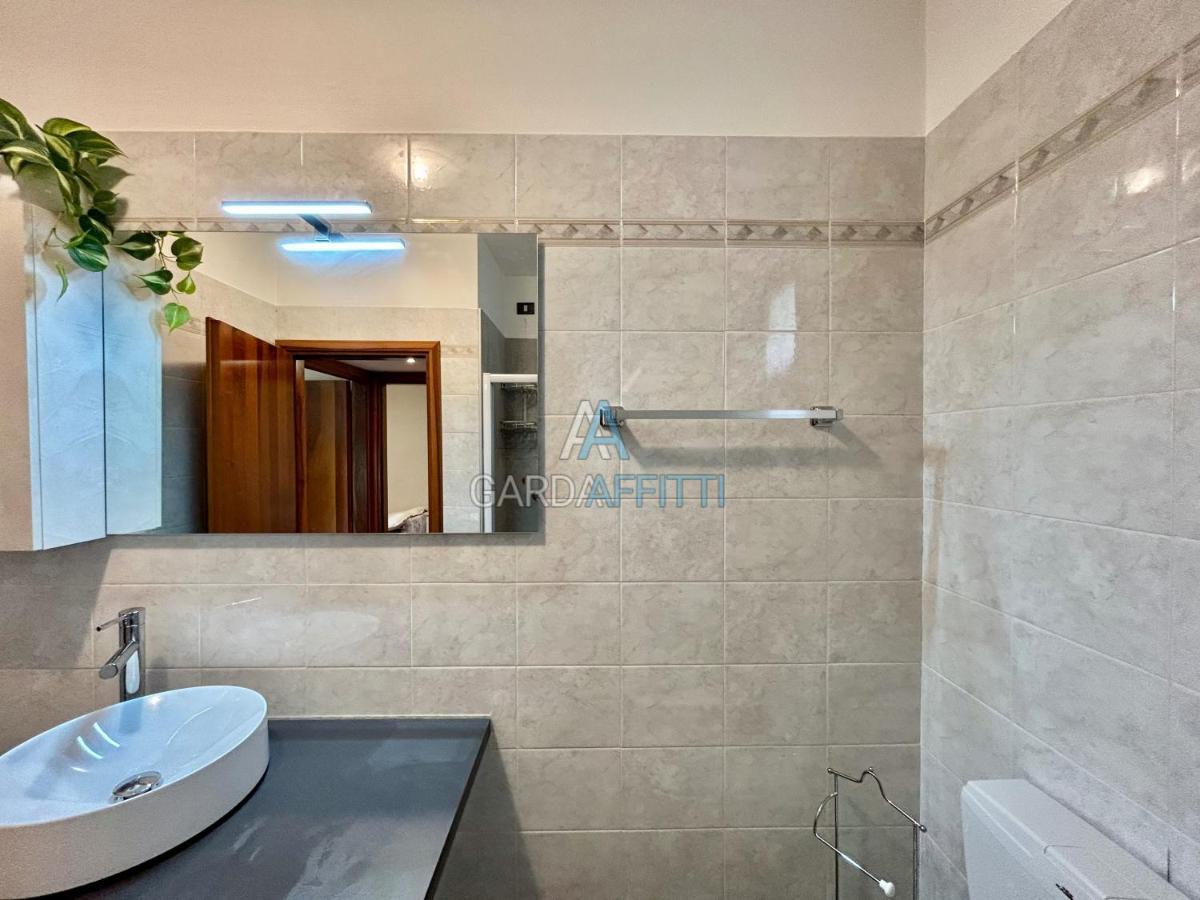 Perla Apartment - 3 Piscine E Un Bar - Desenzano Desenzano del Garda Eksteriør bilde